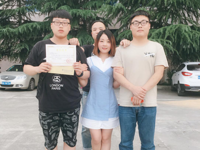 學(xué)生創(chuàng)業(yè)典型秦越